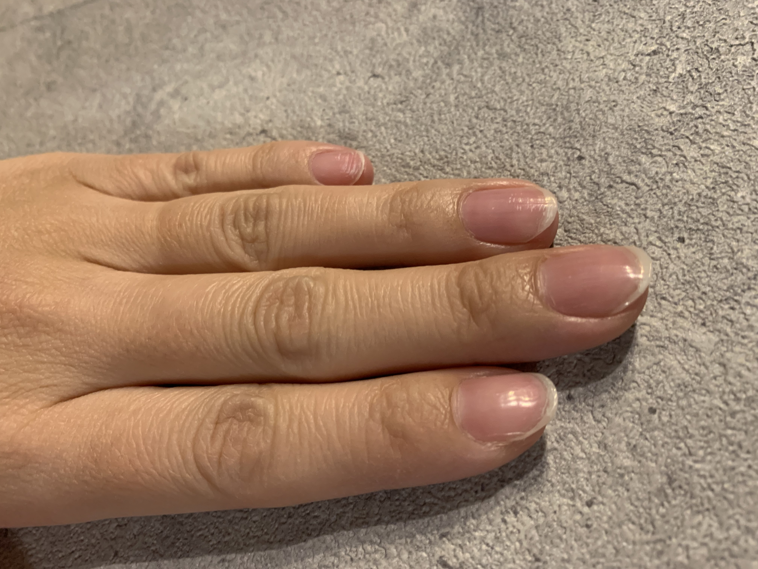 産後ママのネイル事情について 爪のいろいろな情報があつまるサイト 爪のお悩み解決 爪ドットコム