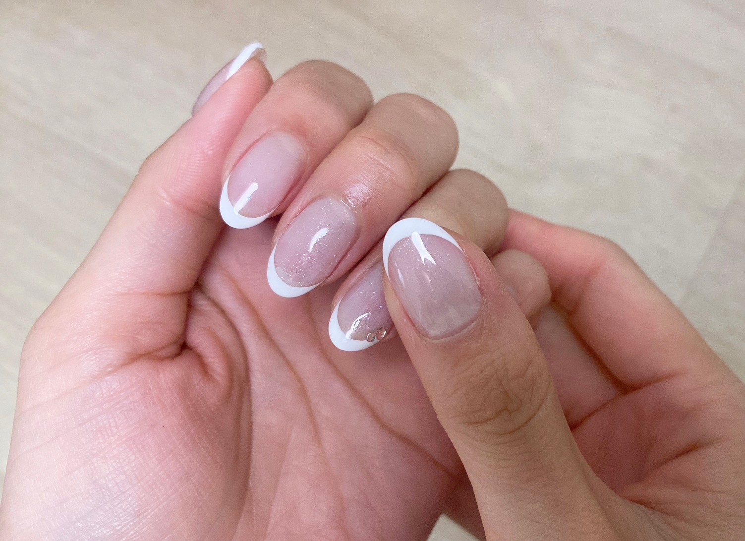 秋から始める、正しいネイルオイルの使い方