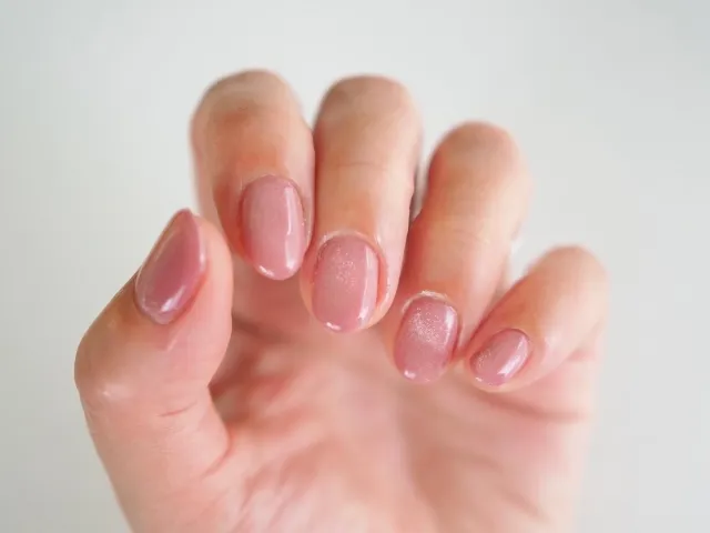 セルフでちゅるんネイルを叶えるやり方！初心者でも簡単な手順とコツを紹介