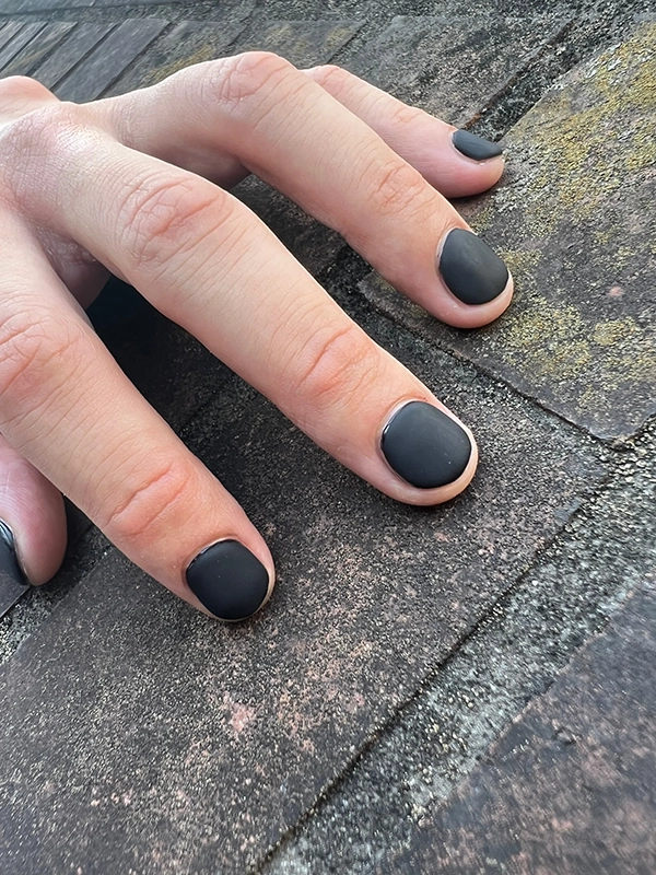 男性ネイリストの将来性は？需要や年収、メリット・デメリットを徹底解説